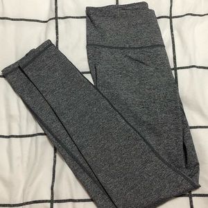Victoria’s Secret sport leggings